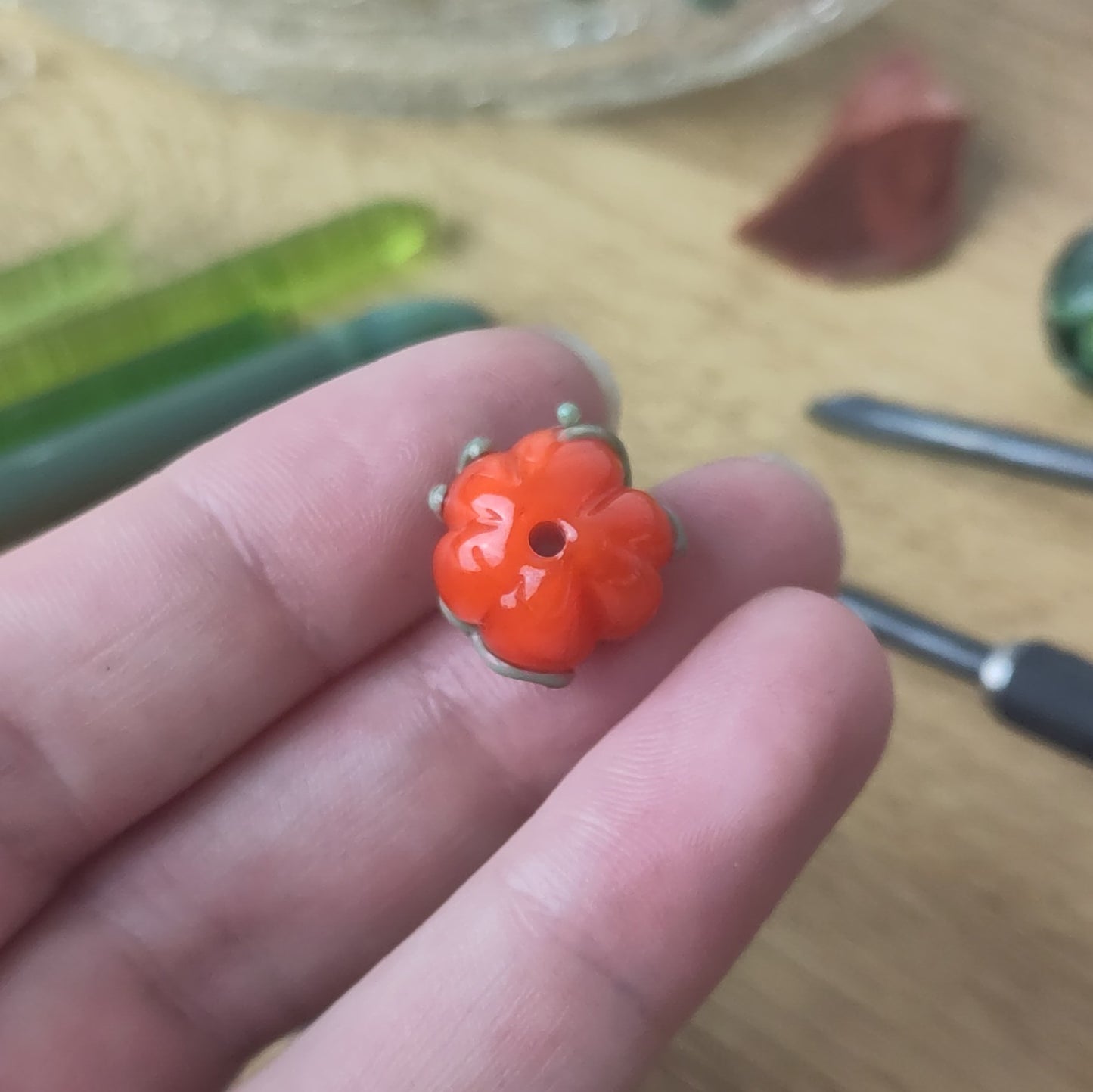 🎃 Collier avec citrouille d'Halloween en verre