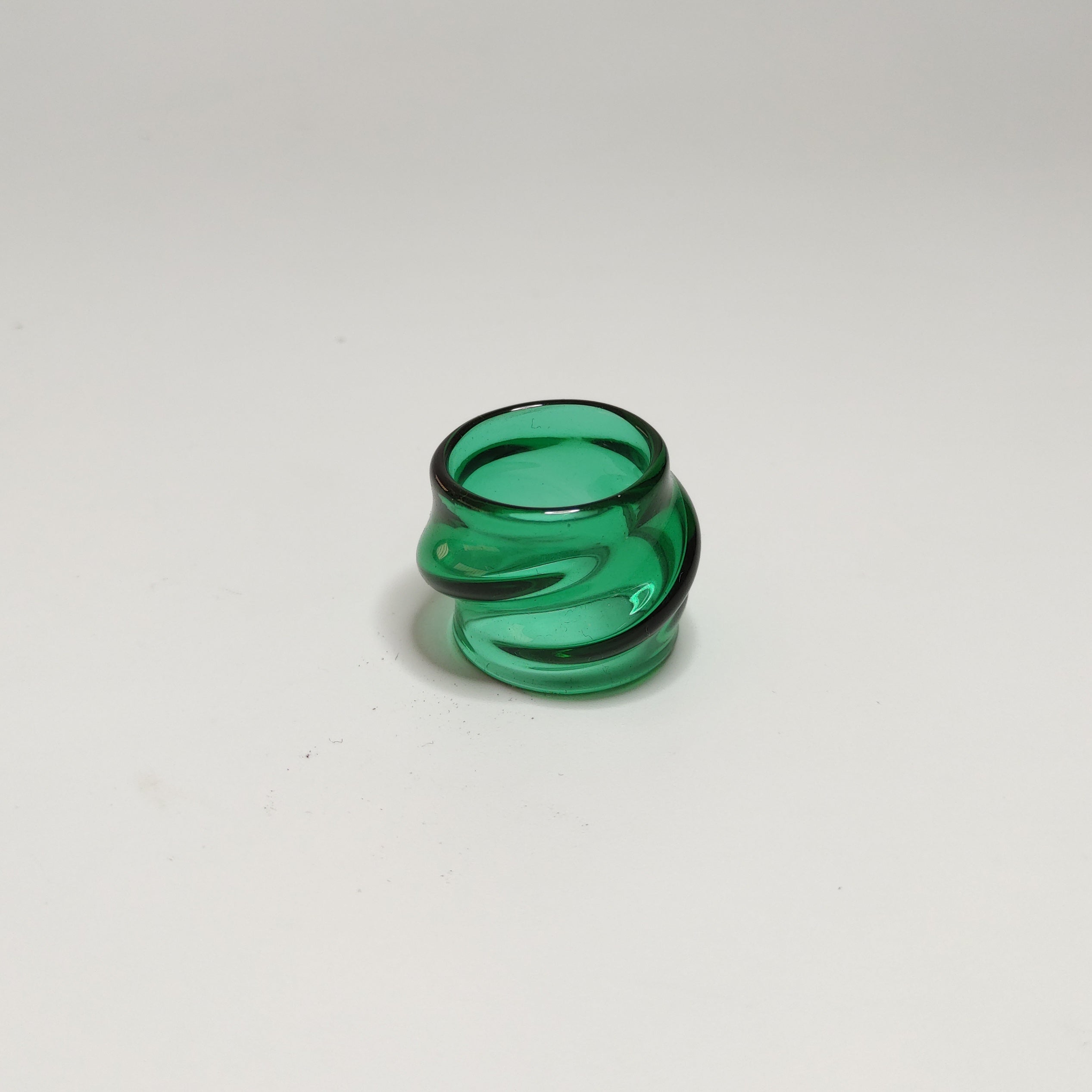 🫧 Shaped Blown Glass Beads and Glass Rings – 3-Day Workshop with the Agapurni Duo – September 24, 25 & 26, 2027