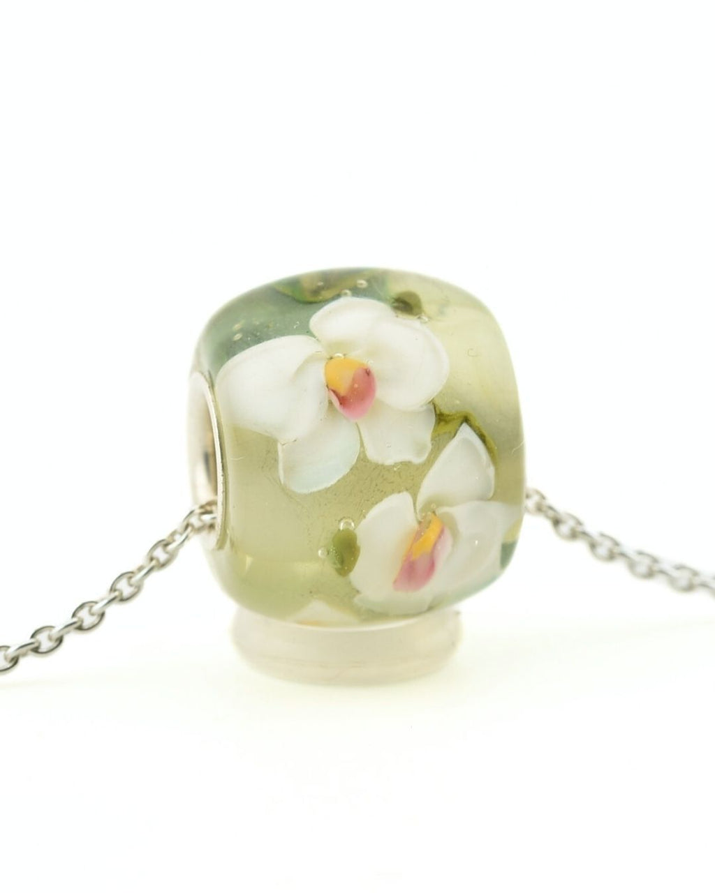 Perle pendentif, sertie d'argent massif