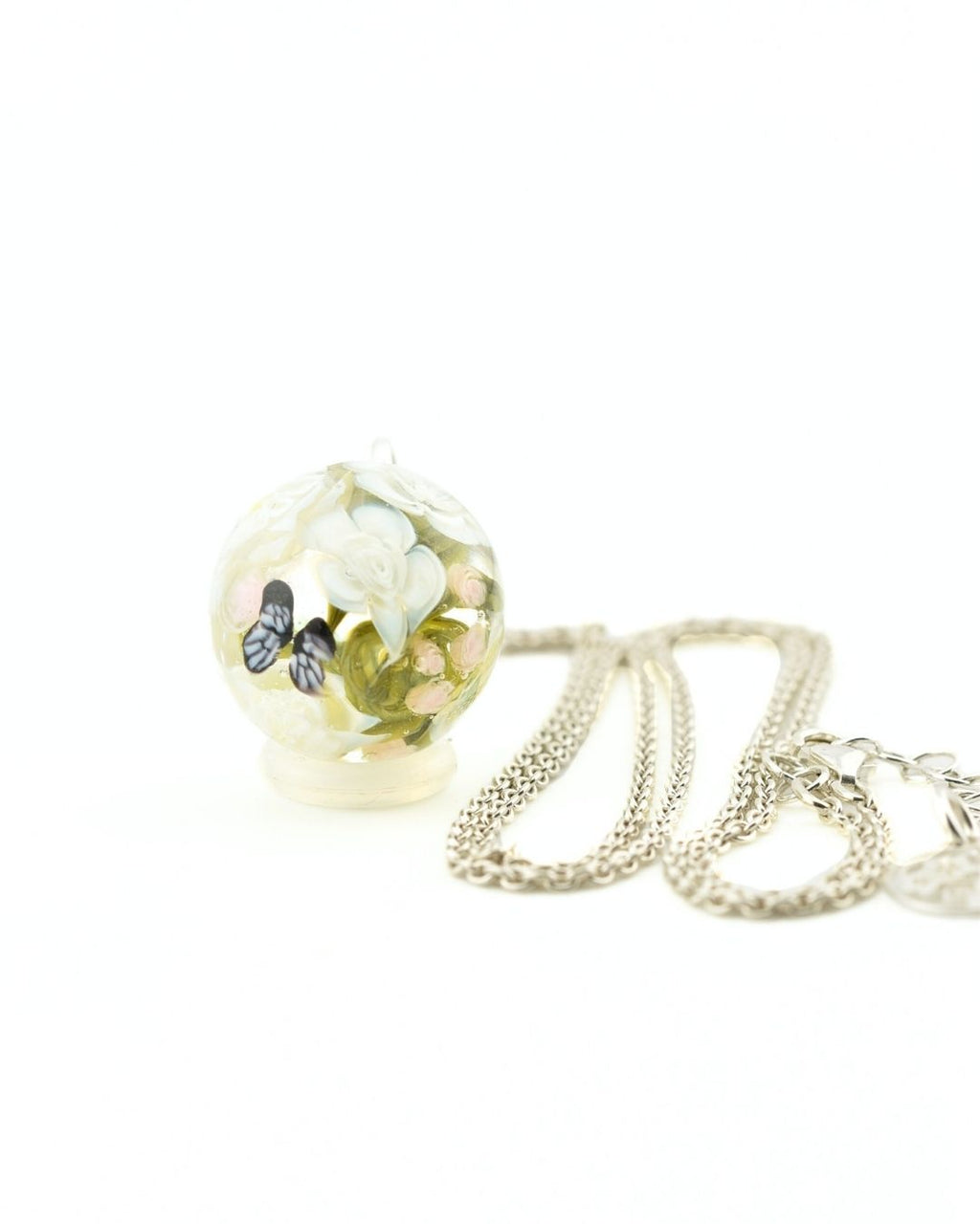 Pendentif avec chaîne en argent massif