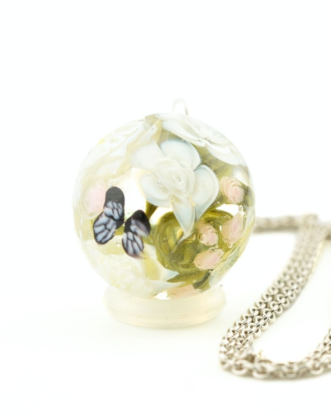 Pendentif avec chaîne en argent massif