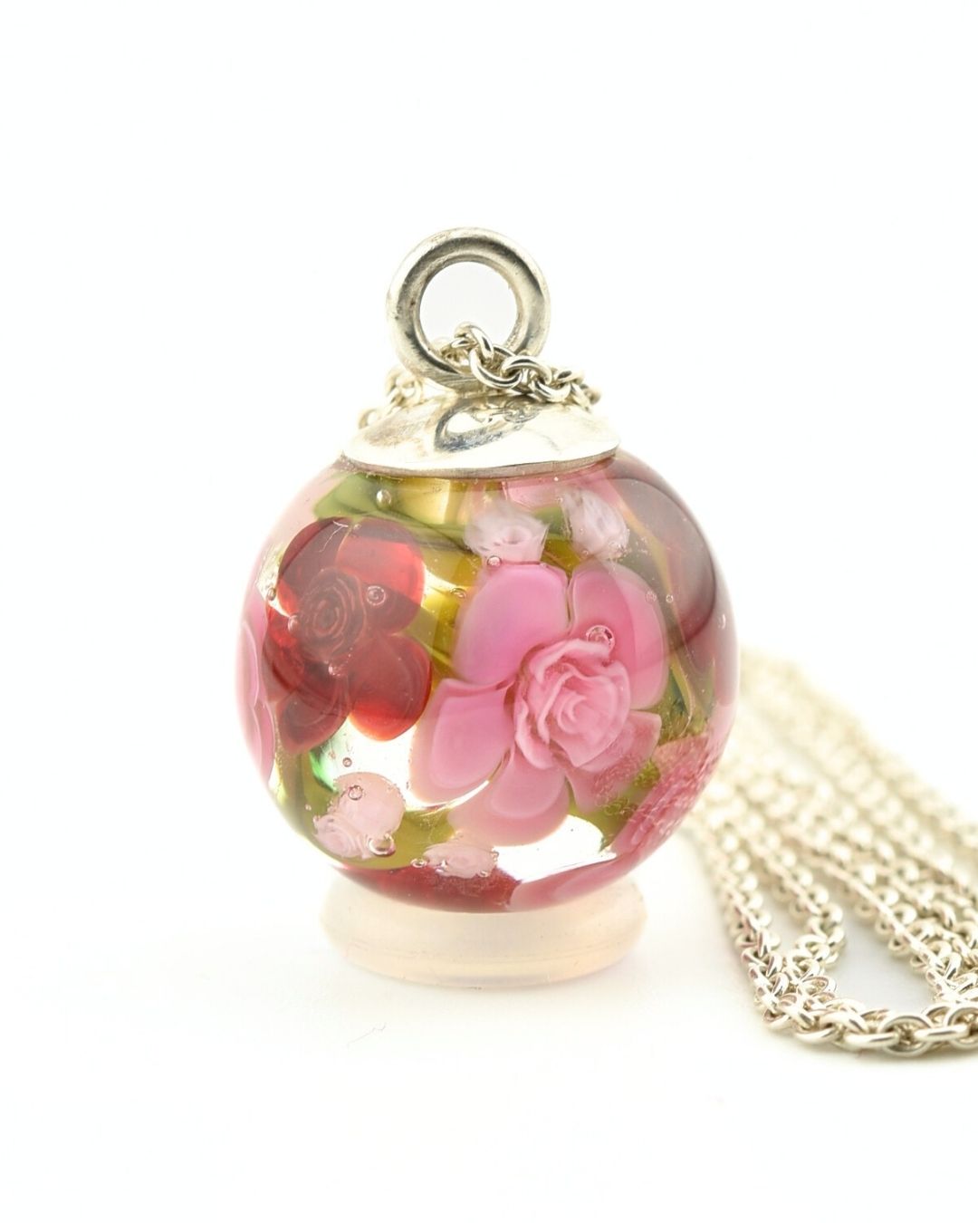 Pendentif avec chaîne en argent massif