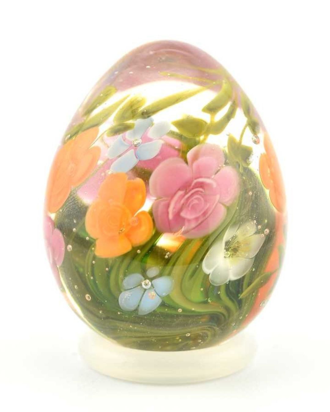Œuf en verre décoratif avec Roses orange & fuchsia, Myosotis