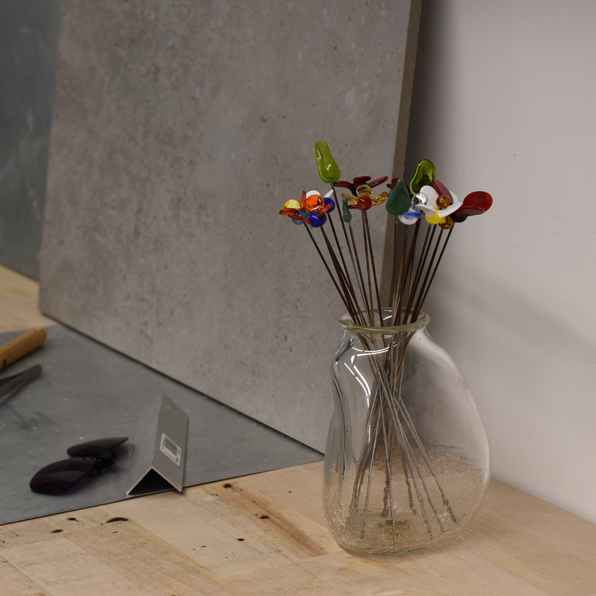 Discover how to create your own flowers in glass - with Maxime Estrade