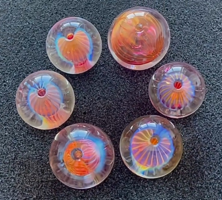 🎈 Off-mandrel blown beads with fuming (Borosilicate) - 4-DAY WORKSHOP with Guido Adam - May 27-30 2027