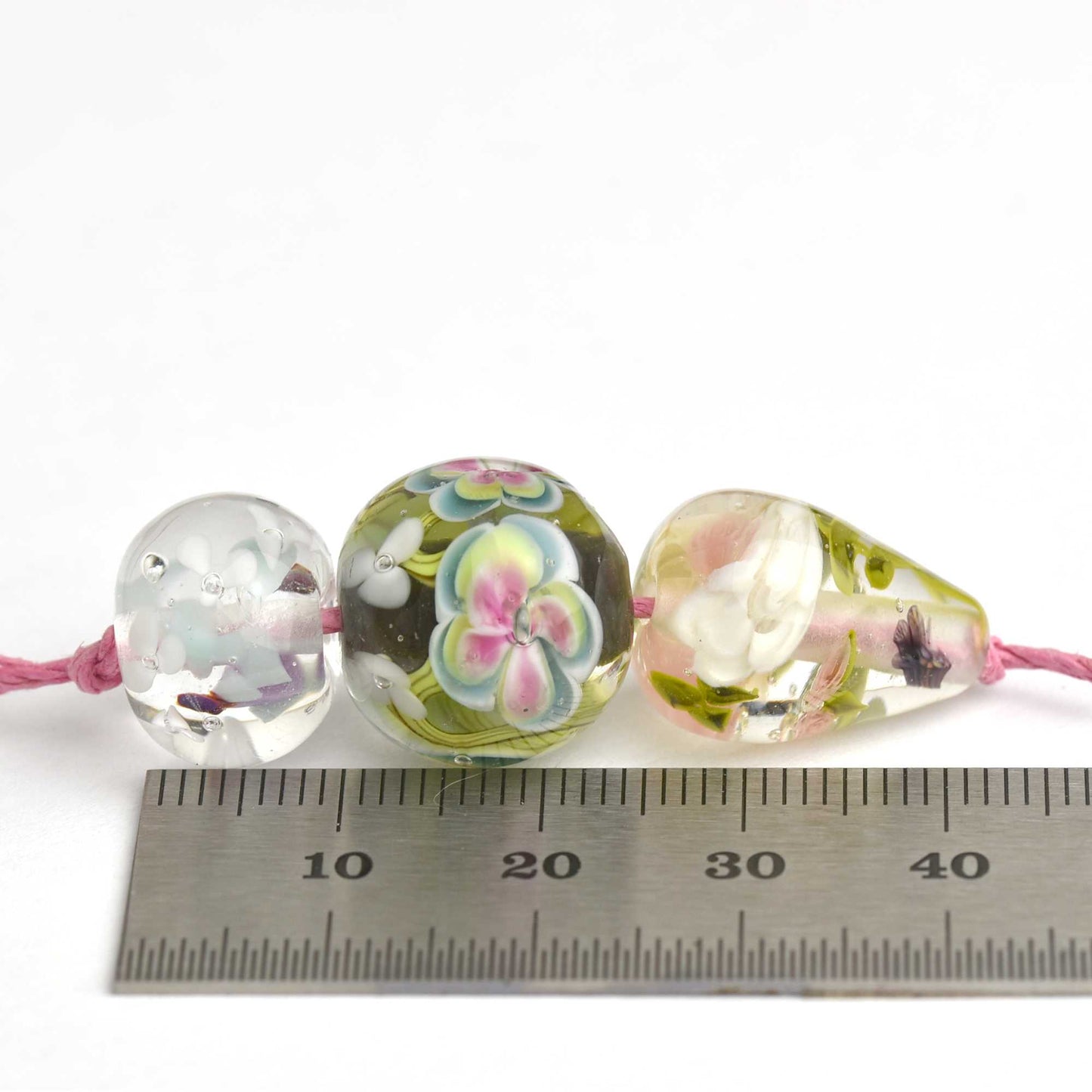 Trio de perles de verre fleuries détaillées 🖤 Fabrication française 🖤