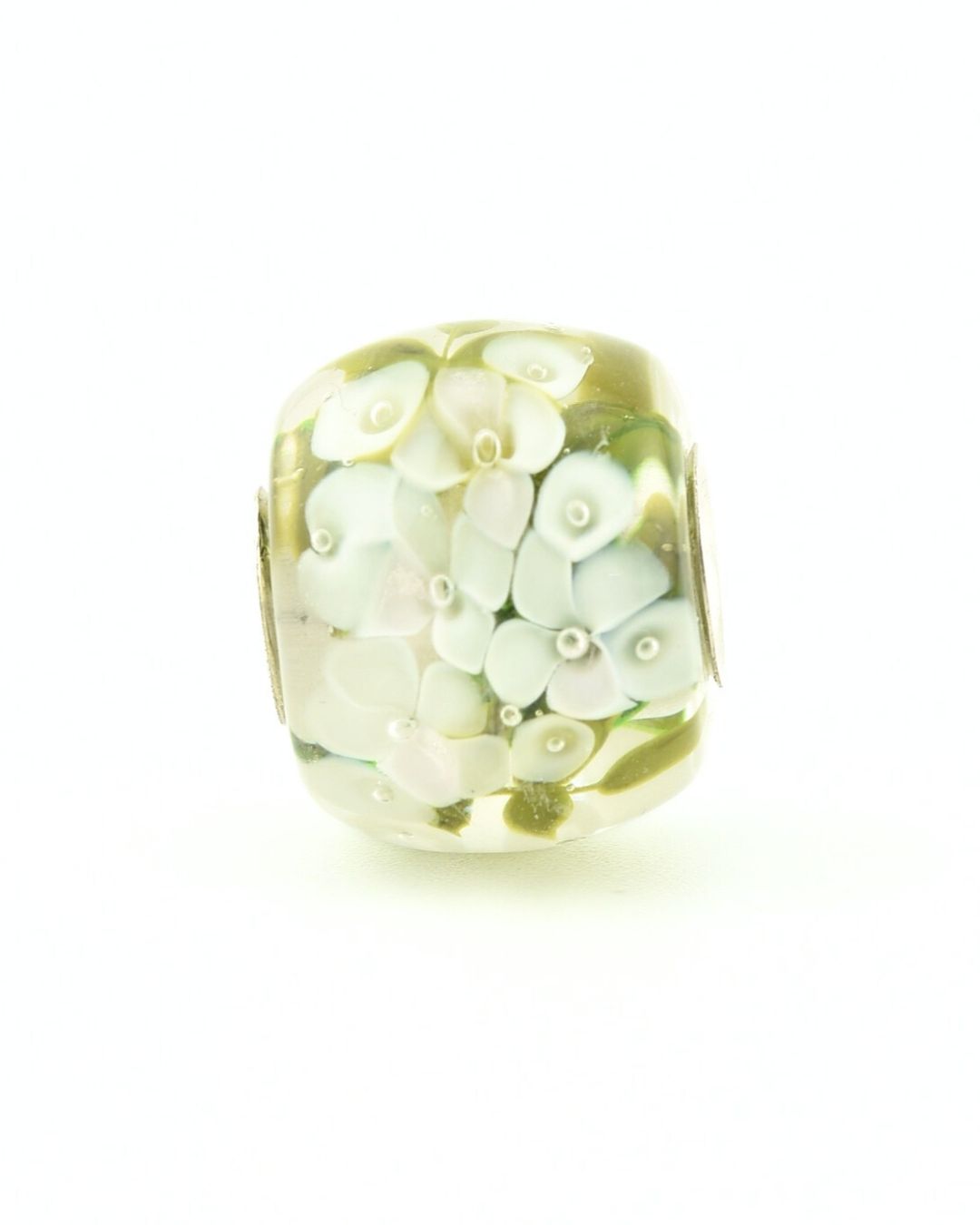 Perle en verre, pendentif hortensia blanc, rivetée d'argent massif