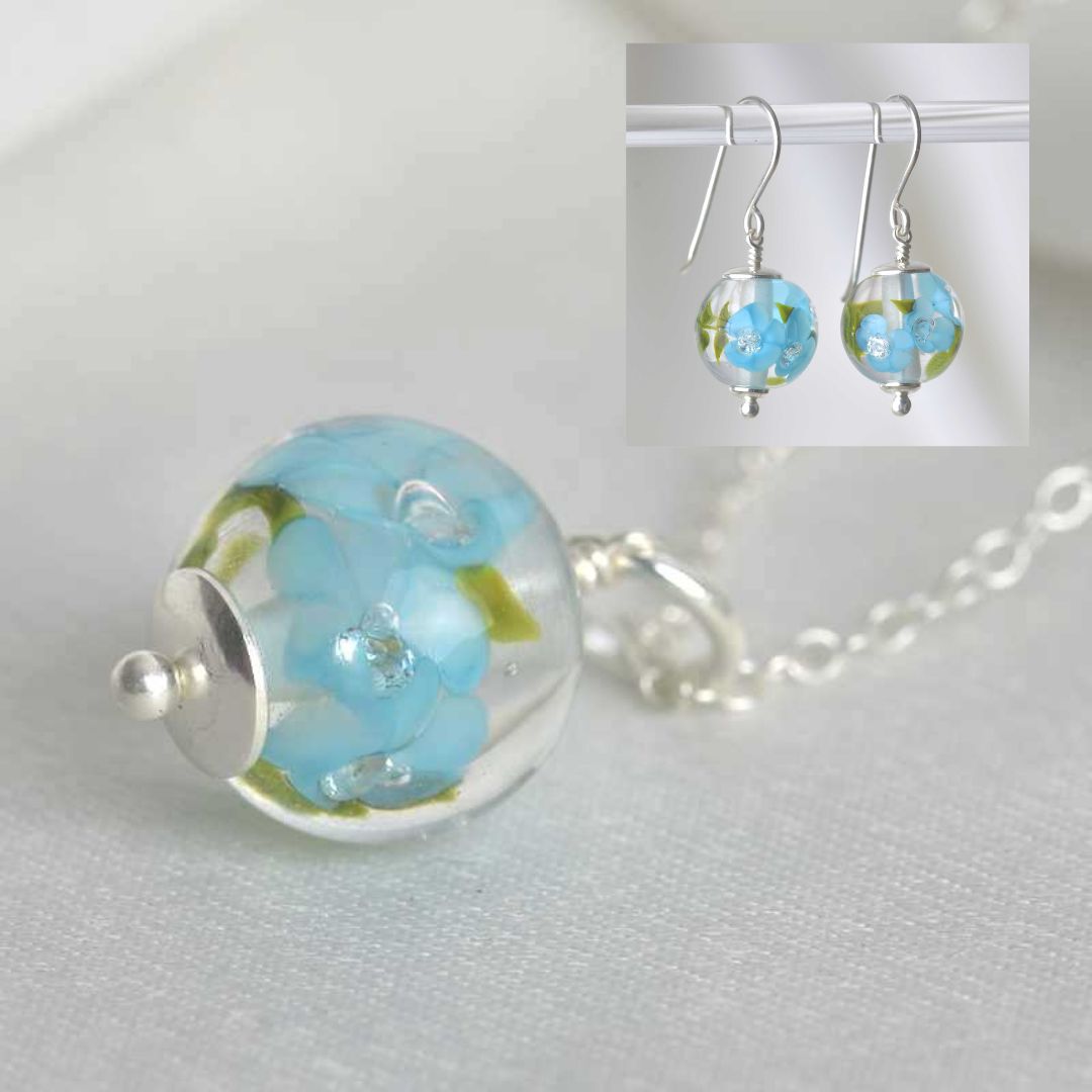 Set with handcrafted necklace and earrings