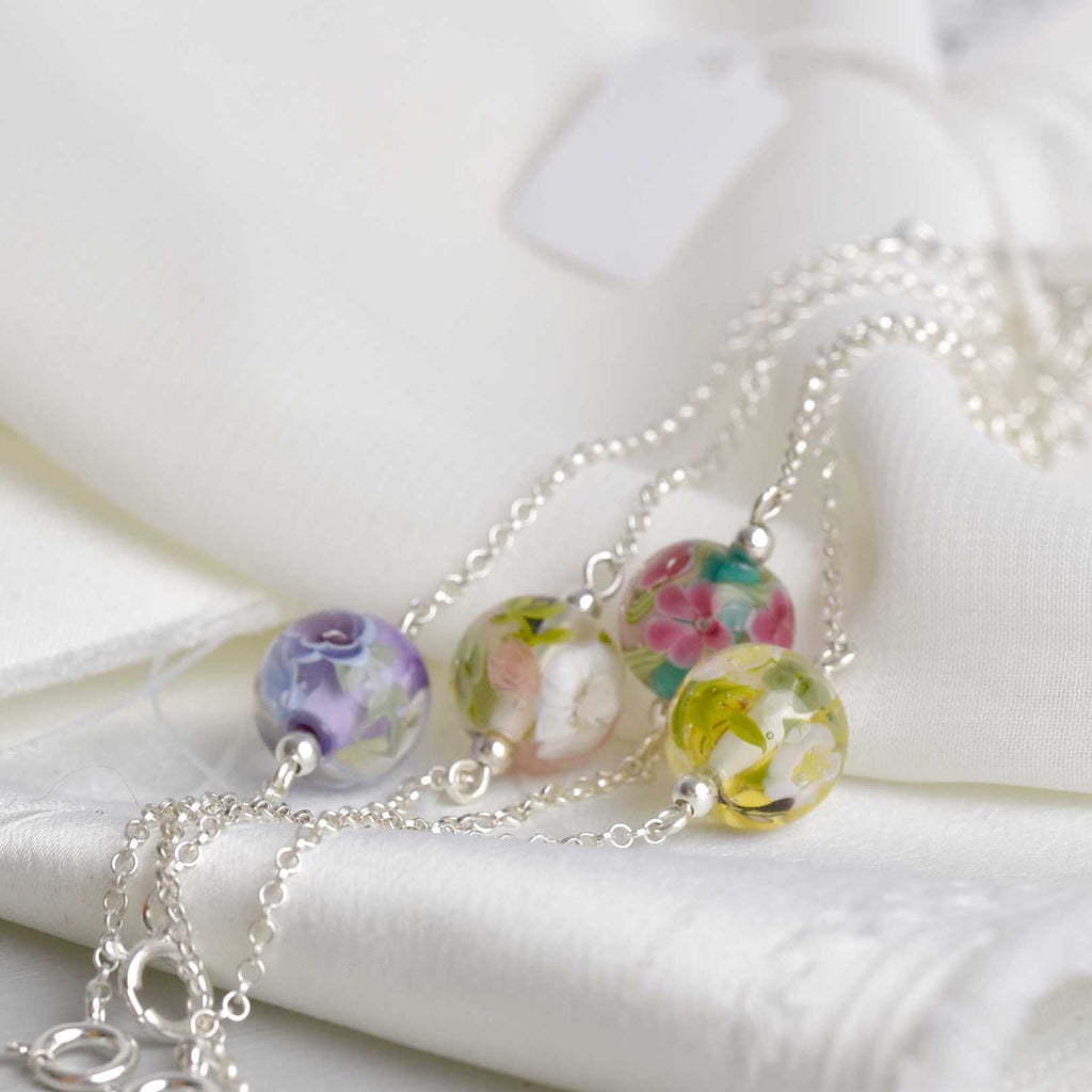 Bracelets en perles de verre artisanaux