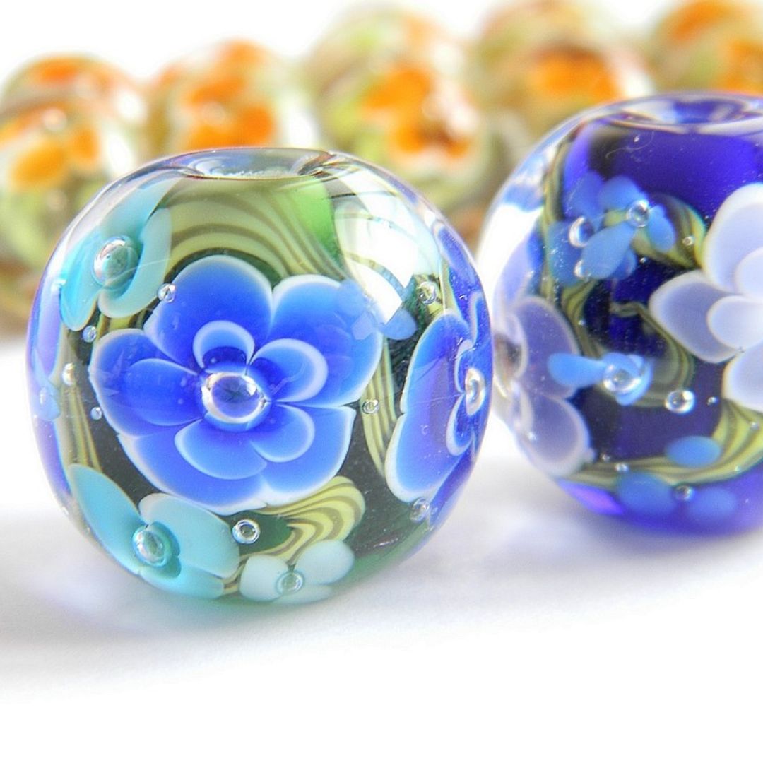 Glass flowers, foliage and pistils in lampwork beads - 2 DAY CLASS with Kathryn Greer - 25th and 26th October 2025