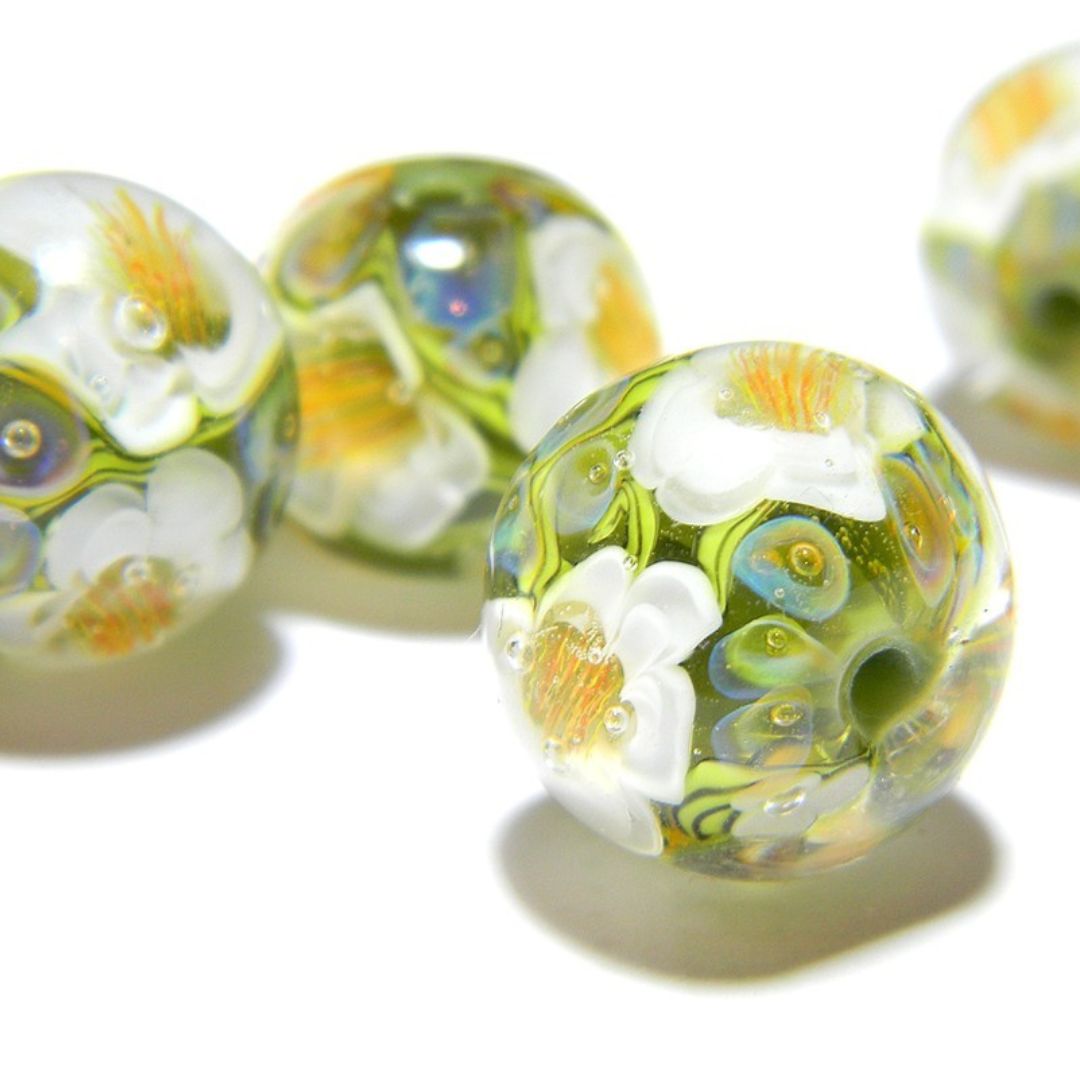 Glass flowers, foliage and pistils in lampwork beads - 2 DAY CLASS with Kathryn Greer - 25th and 26th October 2025
