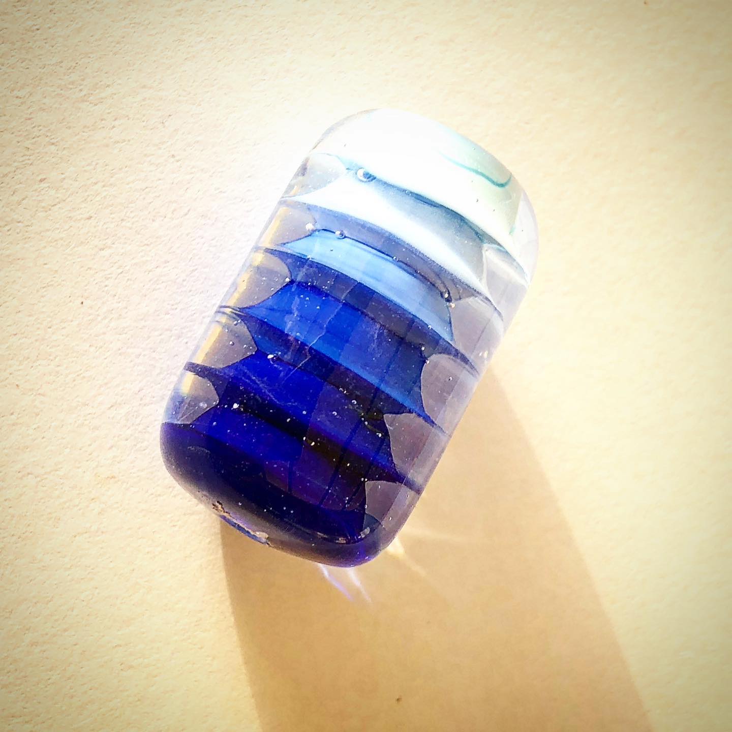 Perle de verre artisanale